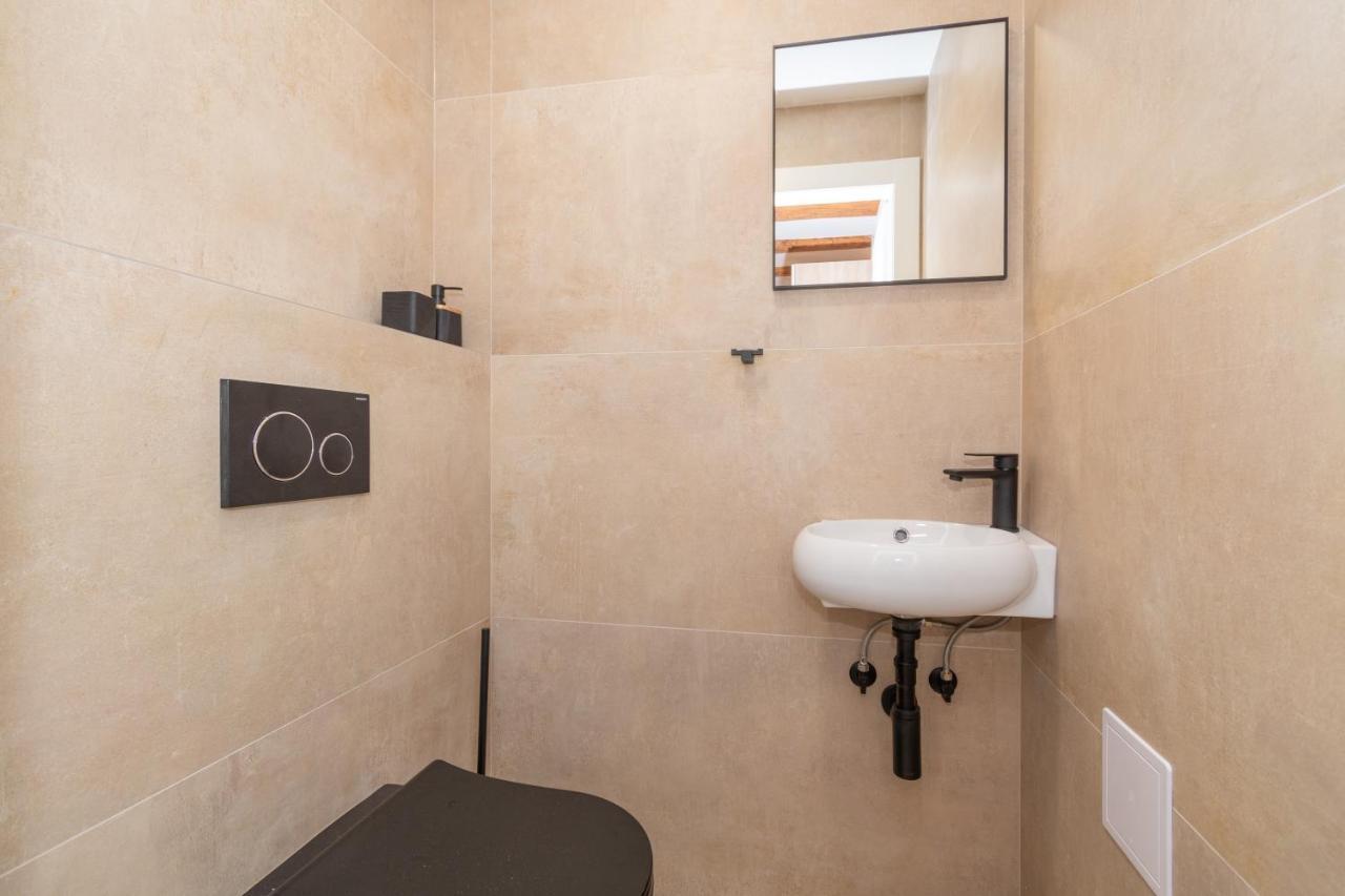 Ivka Makarska - Modern And Luxurious Oldtown Apartament Extérieur photo